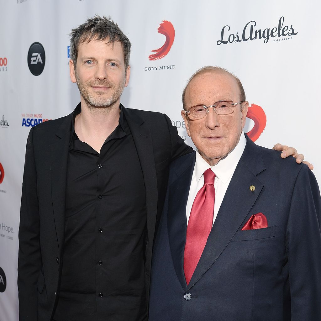 Dr. Luke mit Produzent Clive Davis bei dem "Songs Of Hope"-Event 2014