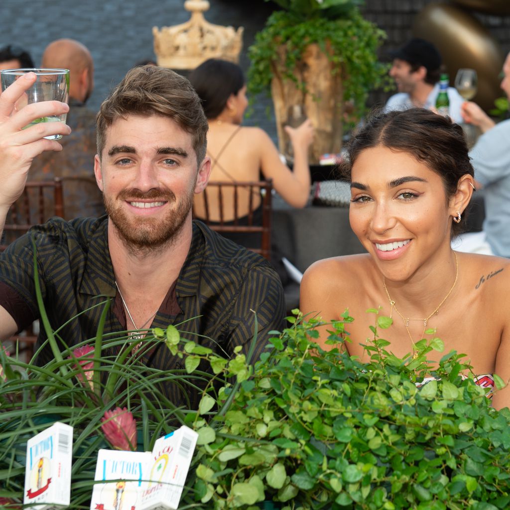 Drew Taggart, "Chainsmokers"-Musiker und Chantel Jeffries, DJane
