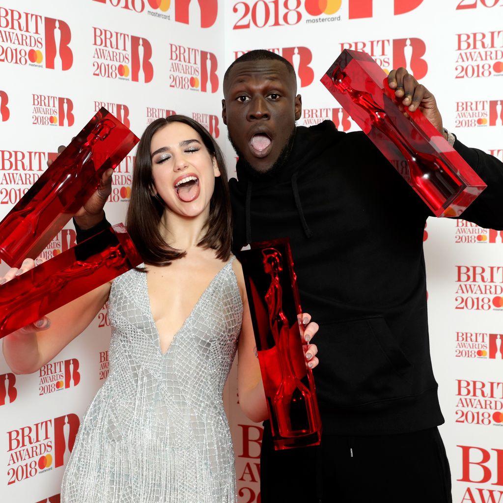 Dua Lipa und Stormzy bei den BRIT Awards 2018