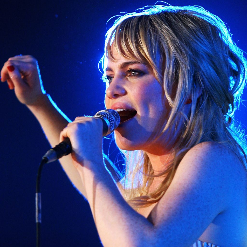 Duffy singt bei einem Event von Radio 1 in Maidstone im Mai 2008