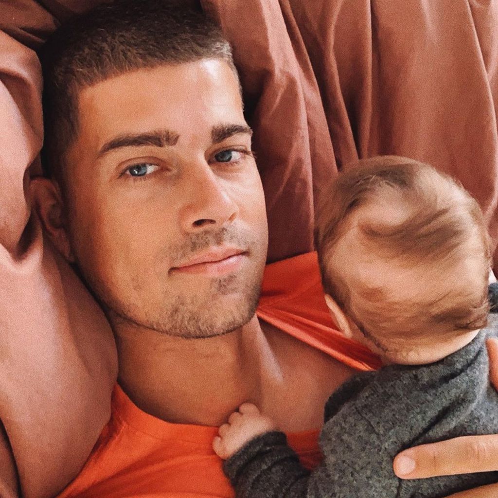 Dustin Schöne mit seiner Tochter Zoe