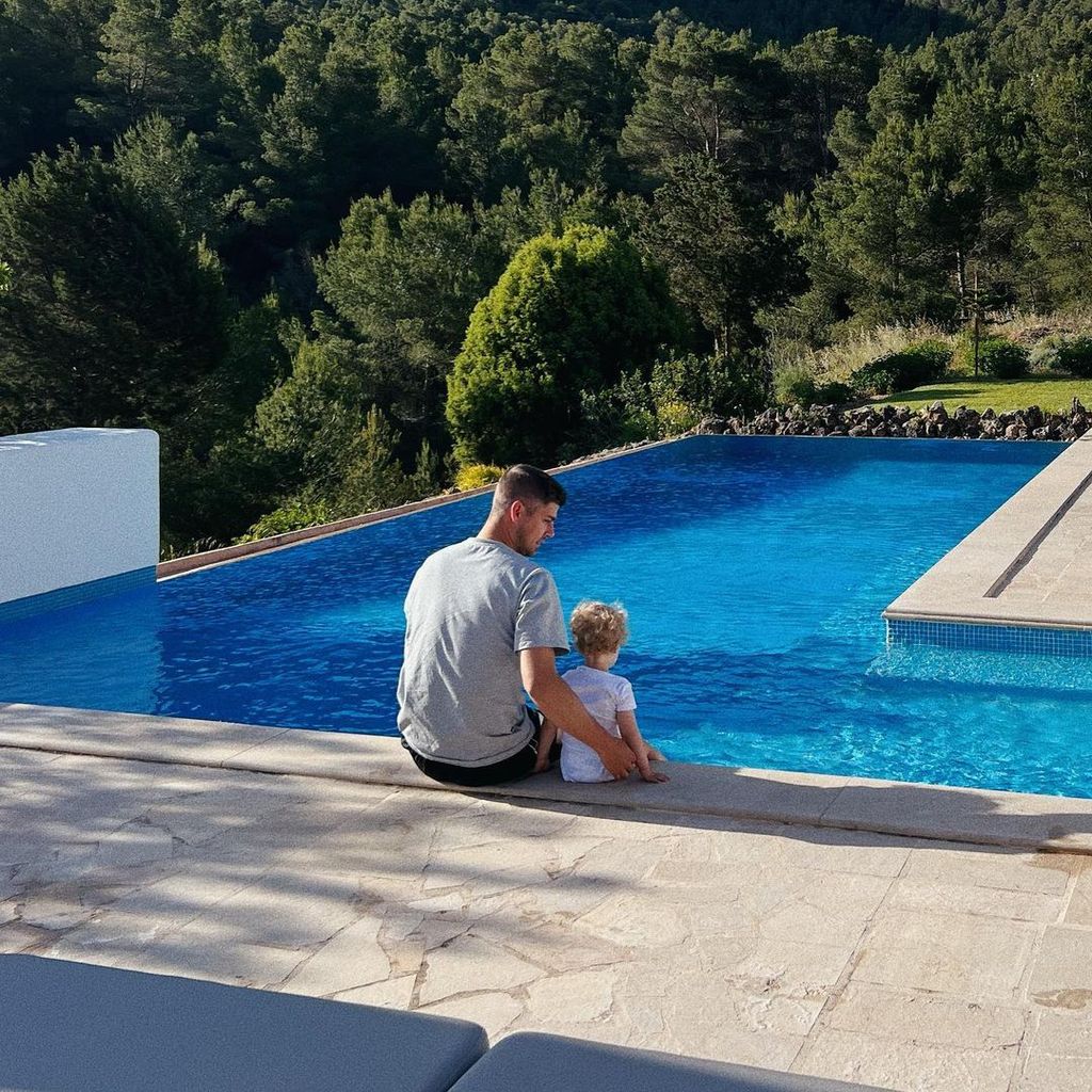 Dustin Schöne und seine Tochter Zoe im Juni 2022