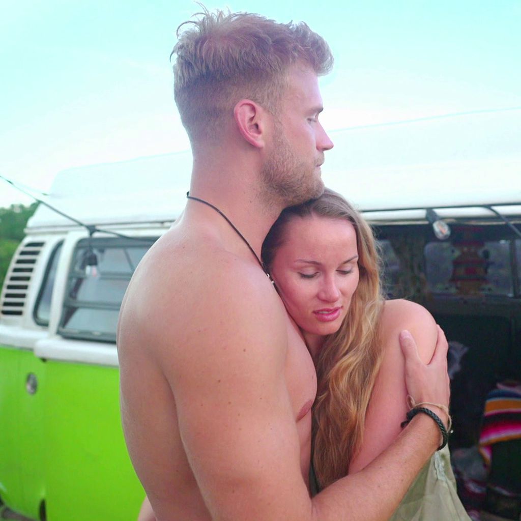 Dustin und Lisa bei "M.O.M"