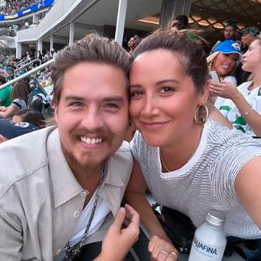 Dylan Sprouse und Ashley Tisdale im Oktober 2023
