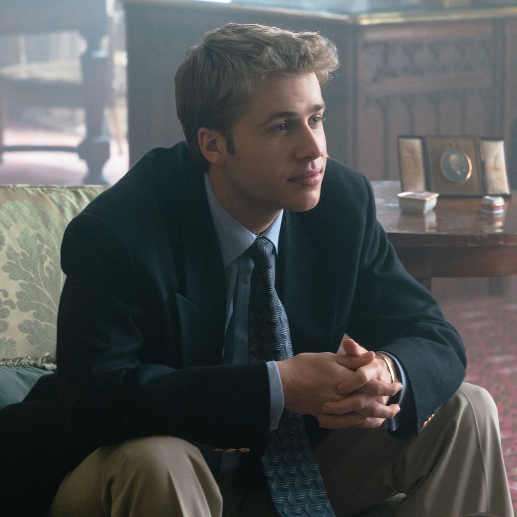 Ed McVey als Prinz William in "The Crown"