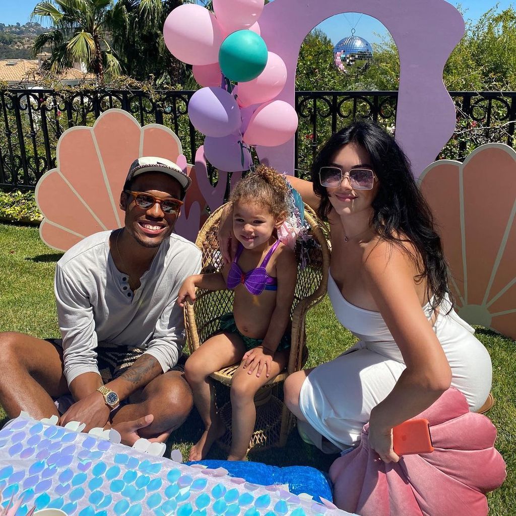 Eddie Murphys Sohn Myles mit seiner Partnerin Carly und ihrer gemeinsamen Tochter Evie