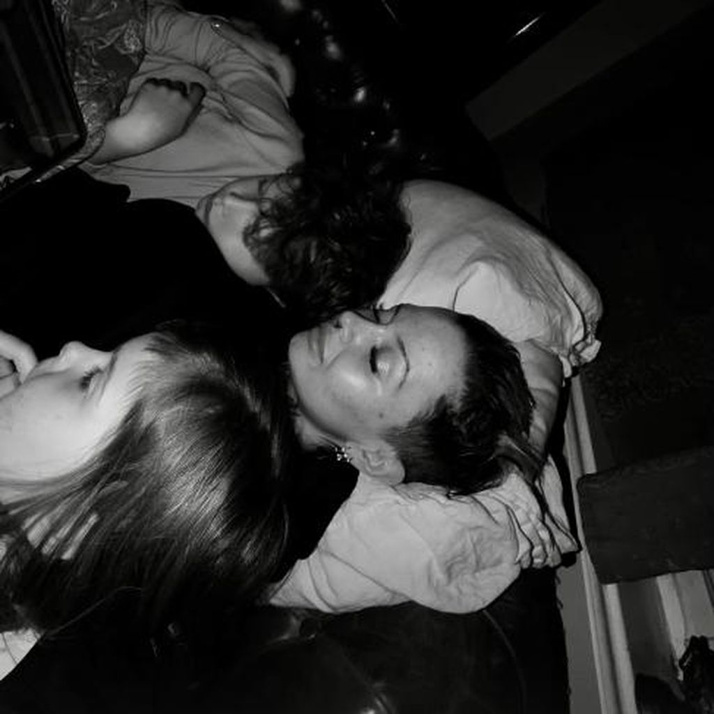 Edith Stehfest und ihre Kinder, April 2024