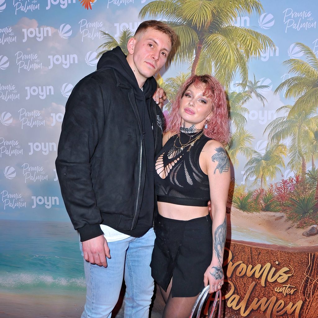 Edith Stehfest und Damian Beyert bei der Premiere von "Promis unter Palmen", Februar 2026