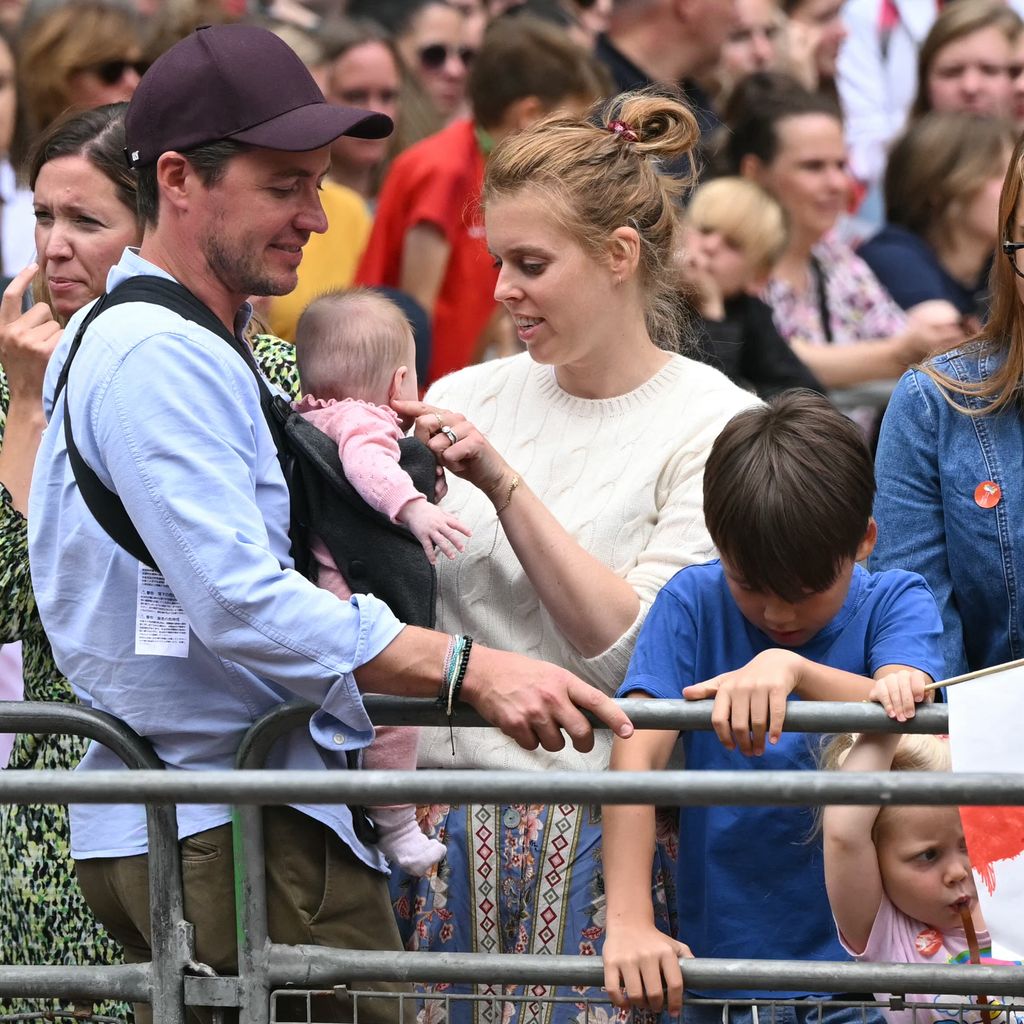 Edoardo Mozzi, Prinzessin Beatrice und ihre Kinder Sienna, Athena und Christopher, Juli 2025, London