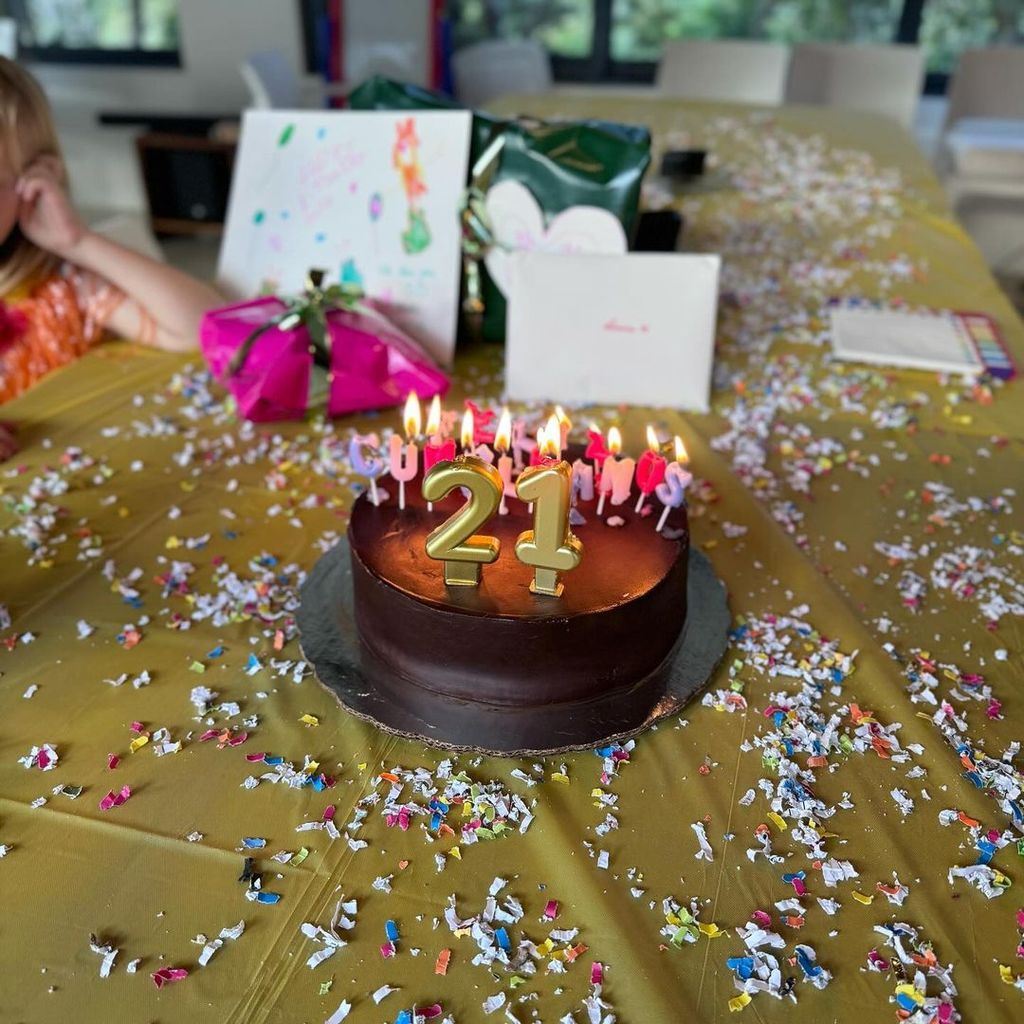 Diane Krugers Kuchen zum 55. Geburtstag von Norman Reedus