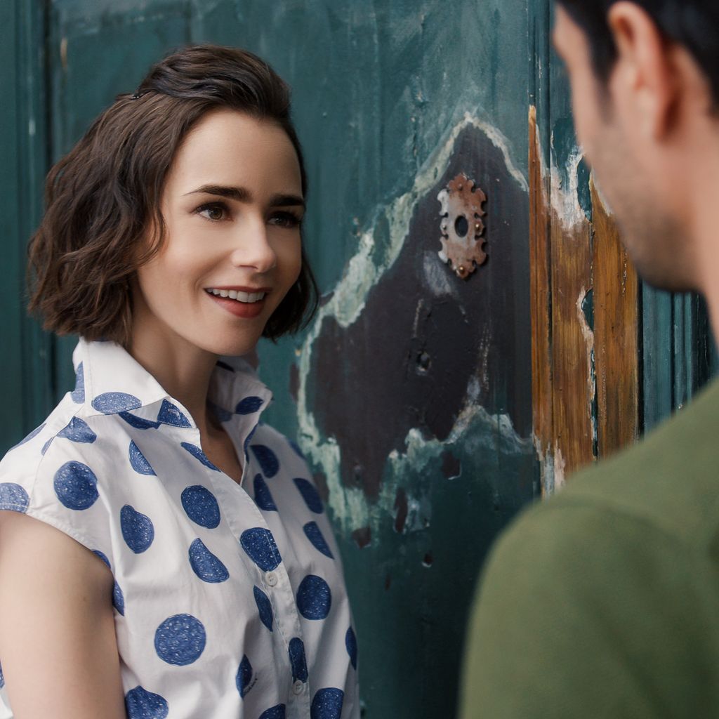 Lily Collins als Emily in Folge 4 der fünften Staffel "Emily in Paris"