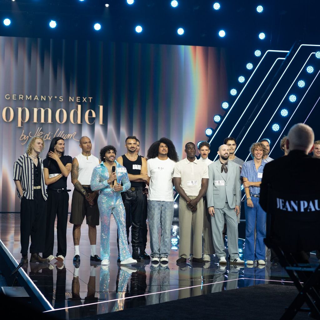 Einige der Kandidaten von GNTM beim Casting 2026