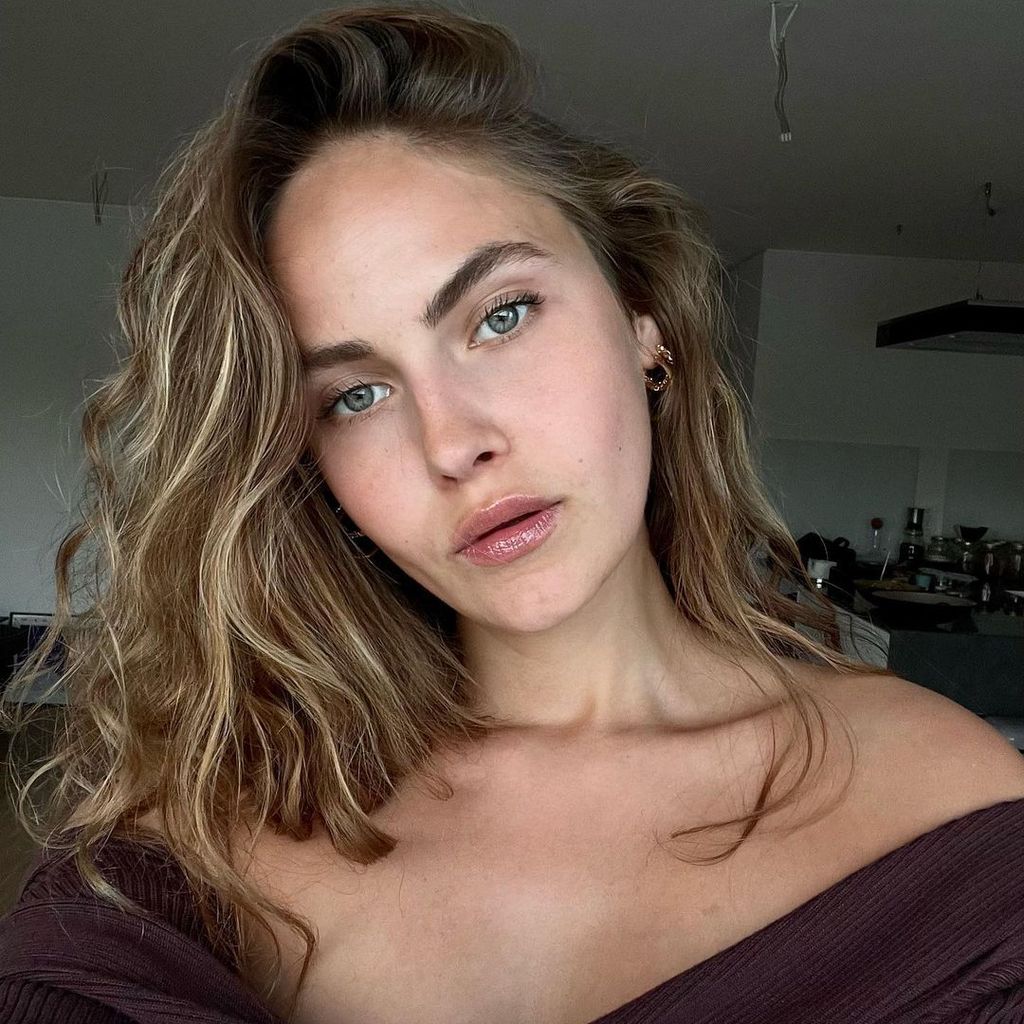 Elena Carrière, Model