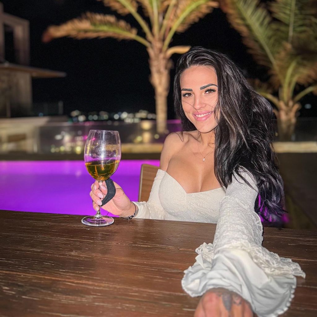 Elena Miras, TV-Bekanntheit