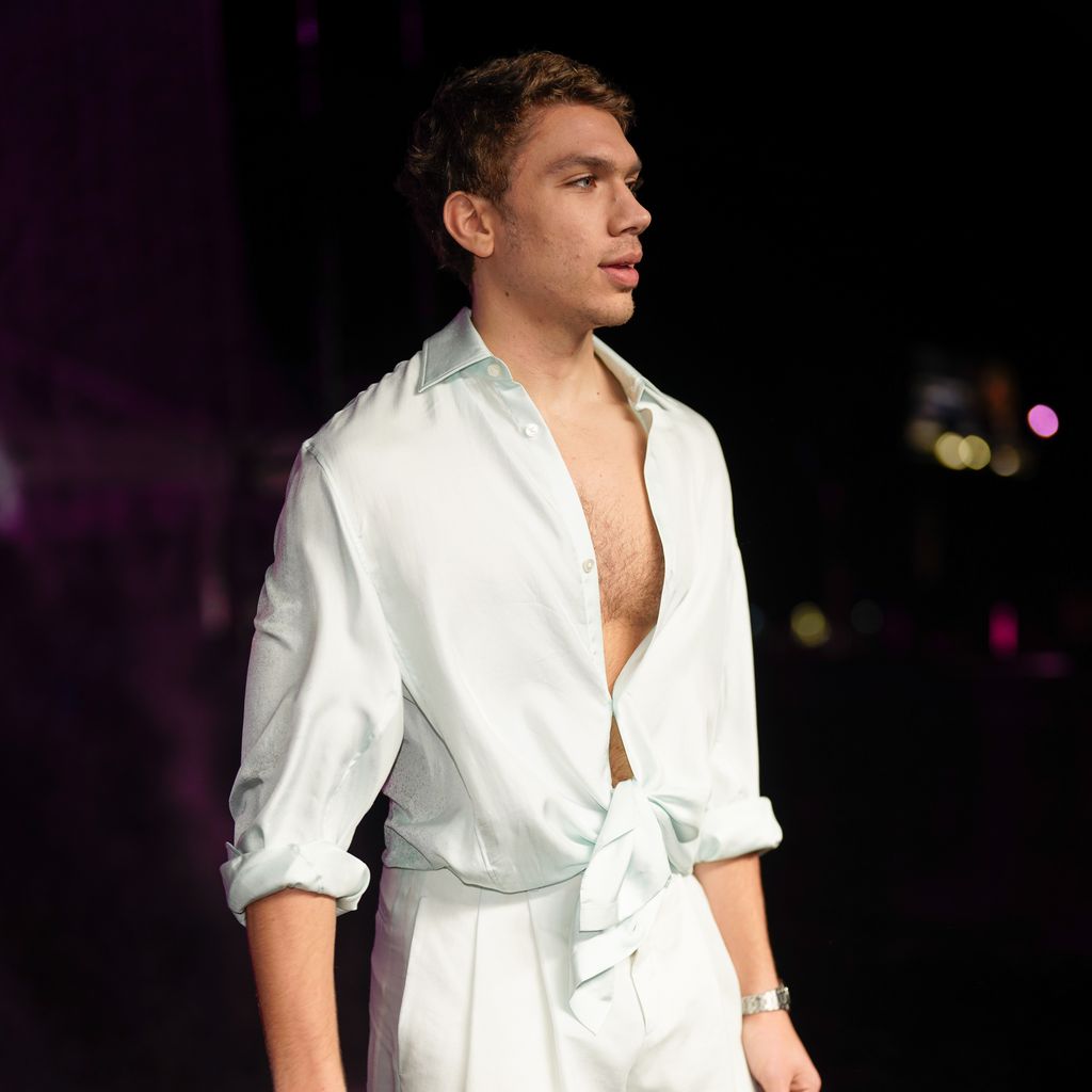 Elias Becker, Model