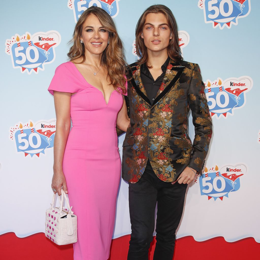 Elizabeth und Damian Hurley beim 50. Geburtstag von Kinder im Heide Park Resort in Soltau