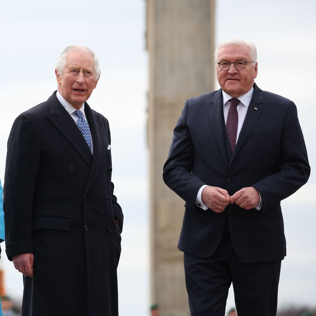 Elke Büdenbender, Queen Consort Camilla, König Charles und Frank-Walter Steinmeier im März 2023