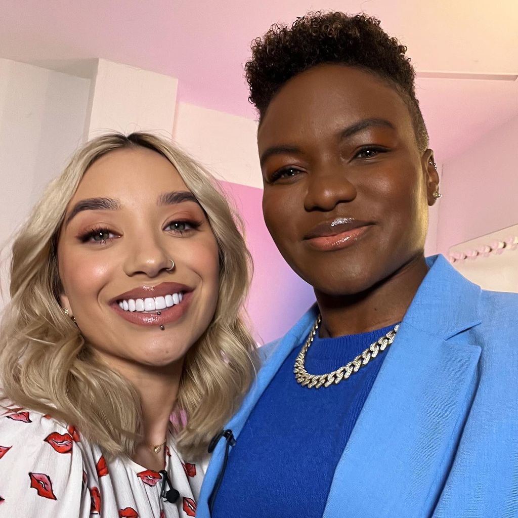 Ella Baig und Nicola Adams