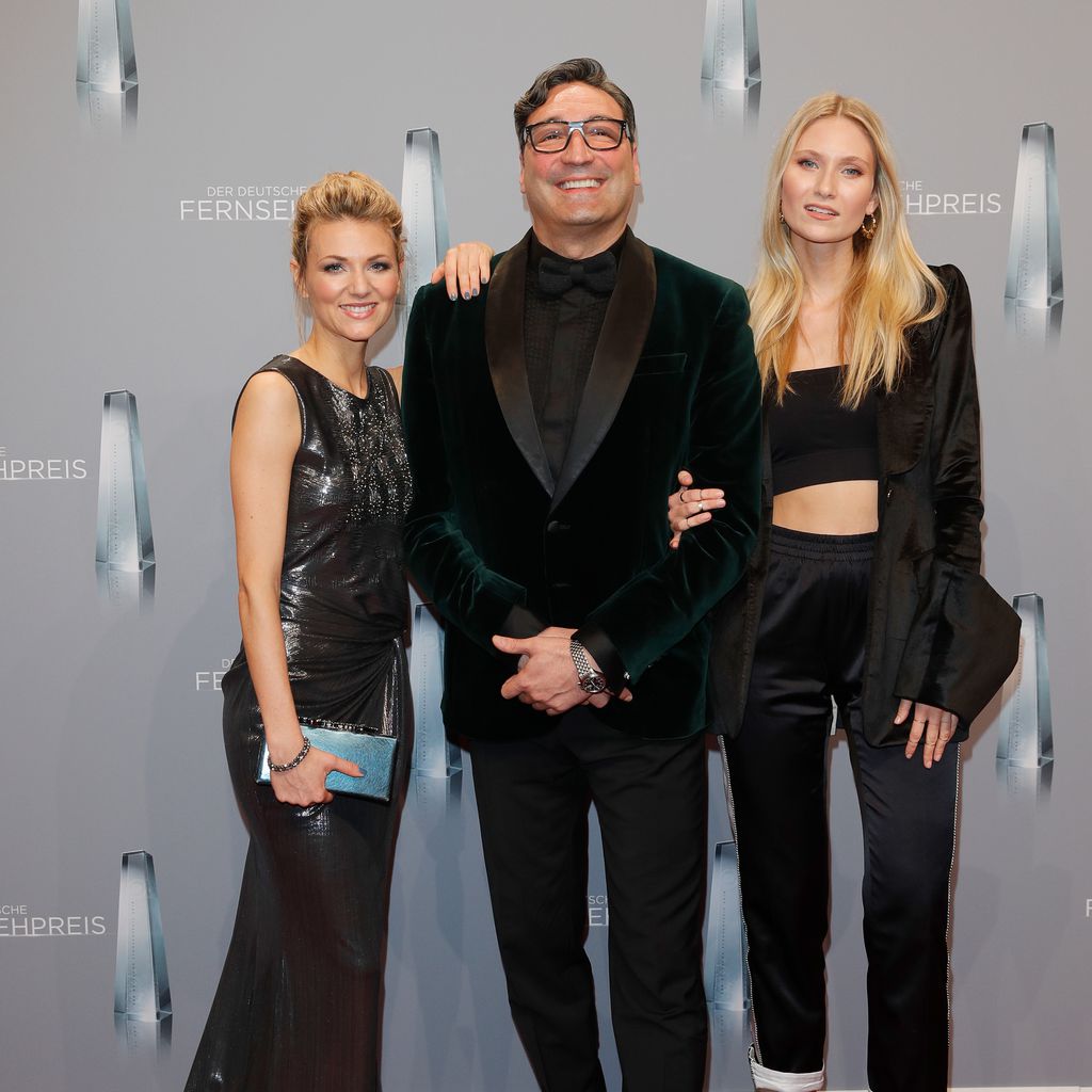 Ella Endlich, Mousse T. und Carolin Niemczyk beim Deutschen Fernsehpreis in Köln
