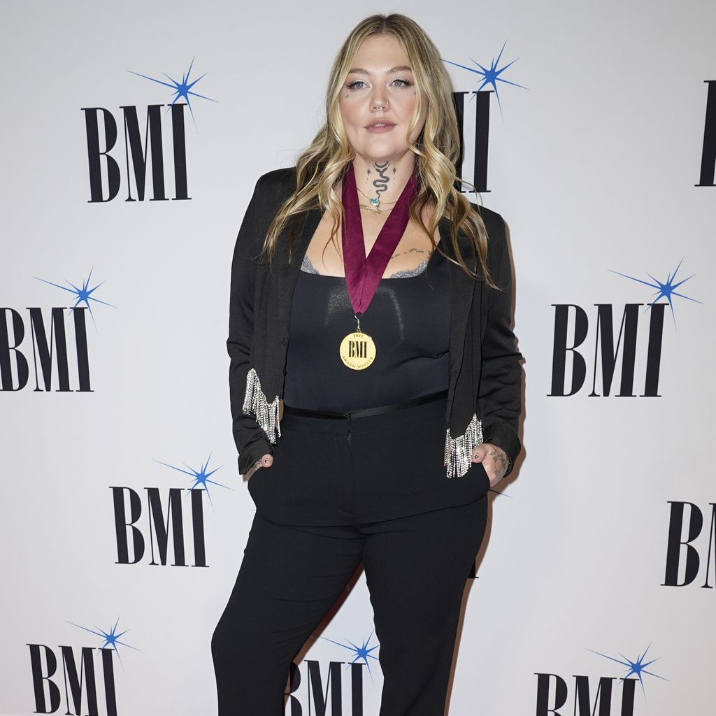 Elle King, Sängerin