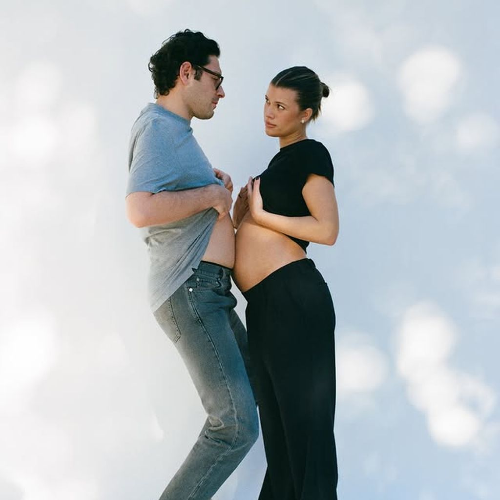 Elliot und Sofia Richie Grainge beim Babybauch-Shooting 2025