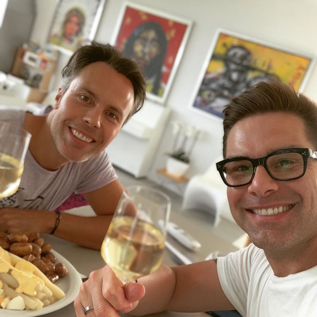 Eloy de Jong mit seinem Partner Ibo