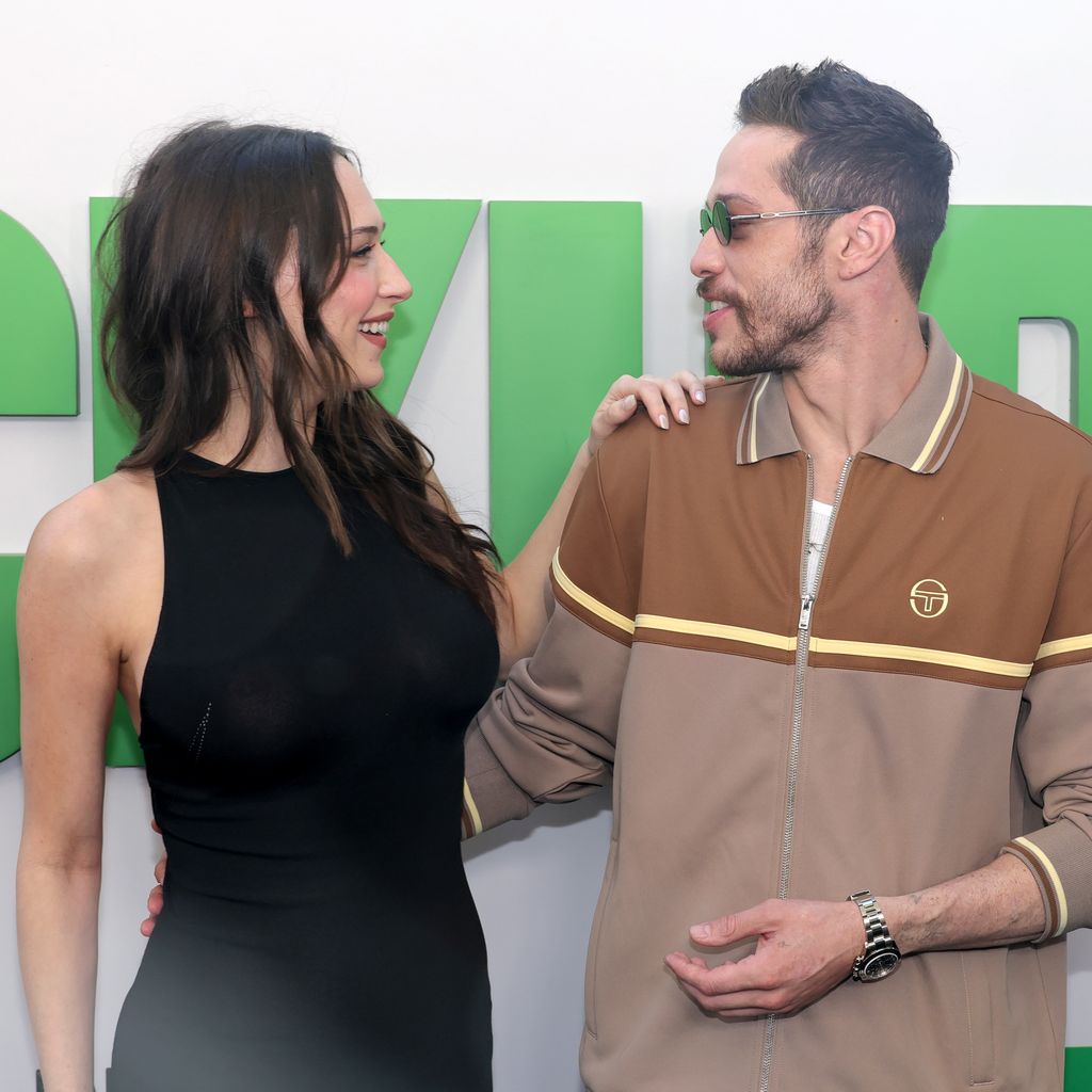 Elsie Hewitt und Pete Davidson bei der Premiere von "The Pickup", Juli 2025