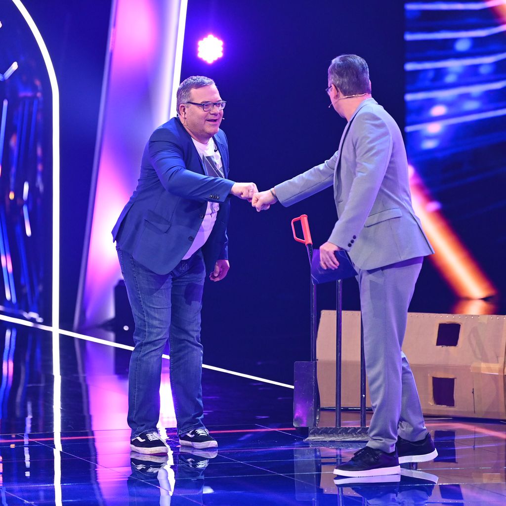 Elton und Matthias Opdenhövel bei "The Masked Singer"