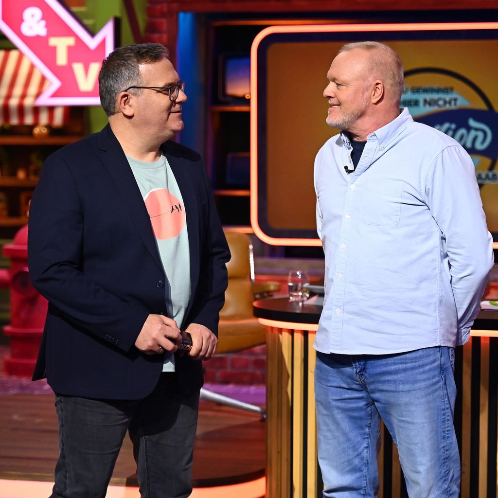 Elton und Stefan Raab in "Du gewinnst hier nicht die Million", Februar 2025