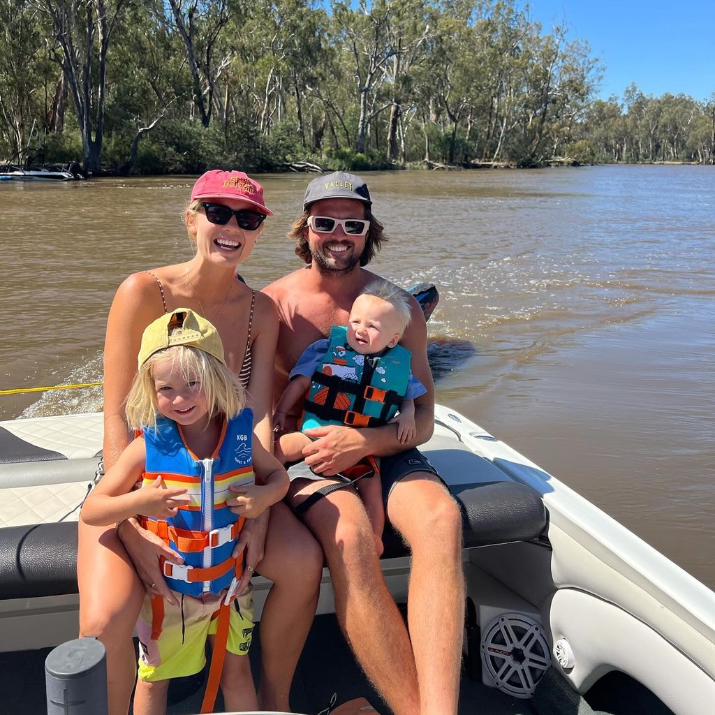 Elyse Knowles mit ihrer Familie