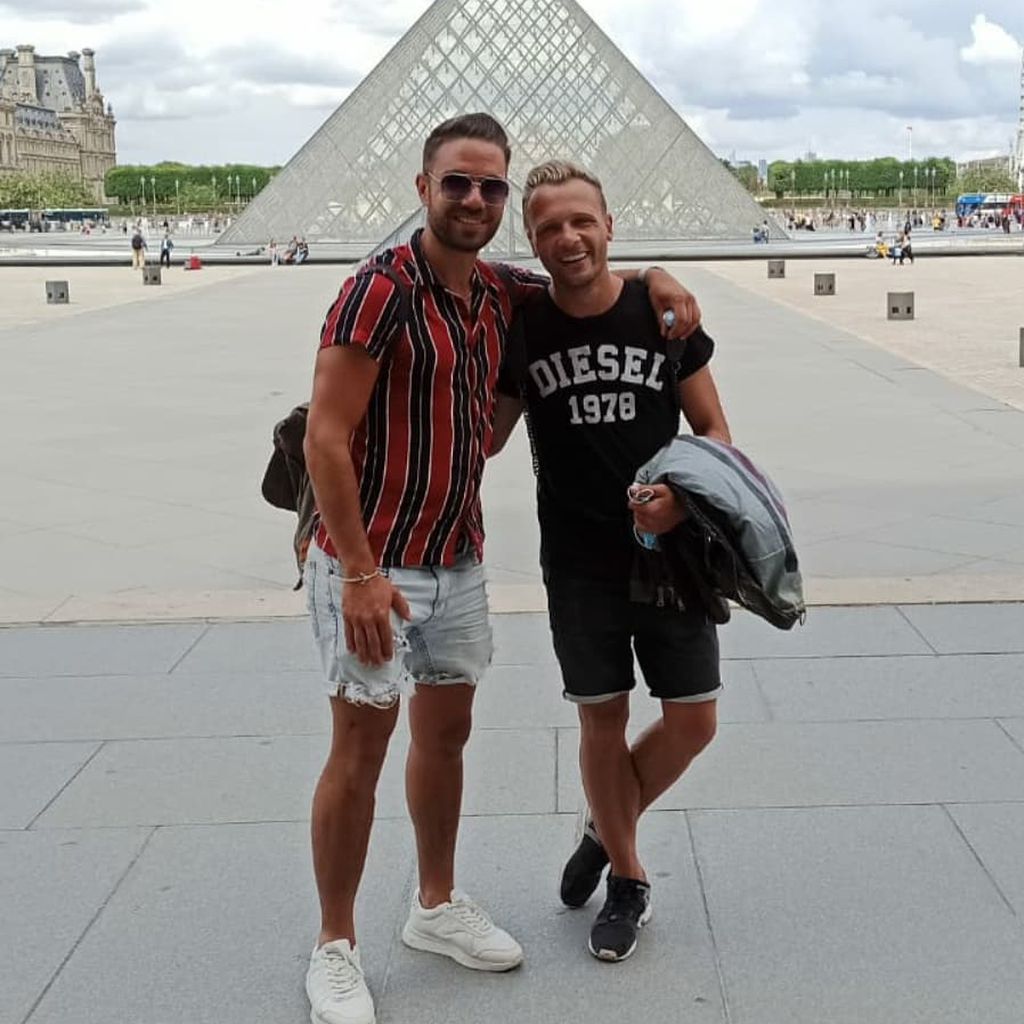 Emil Kusmirek und sein Freund Tobi in Paris im August 2020