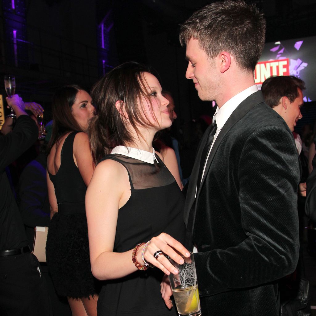Emilia Schüle und Jannis Niewöhner