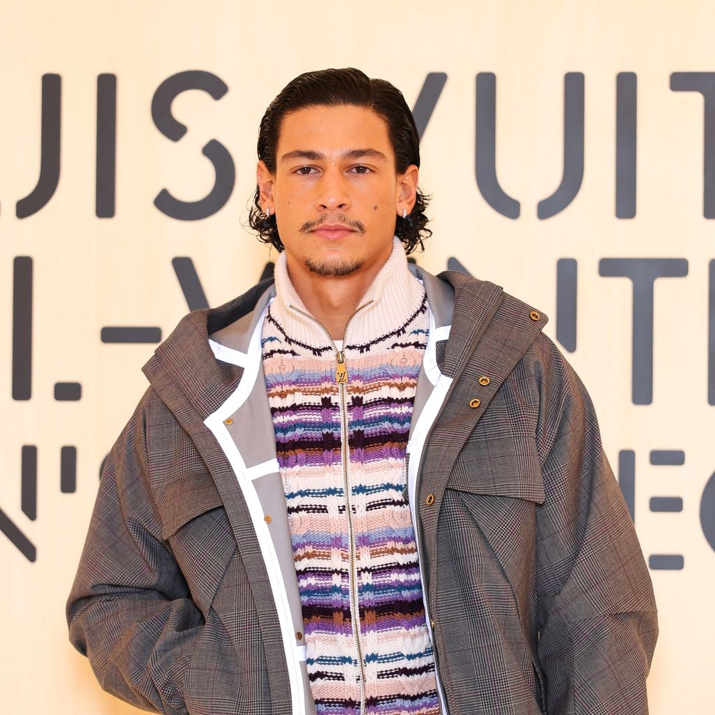 Emilio Sakraya während der Paris Fashion Week 2026