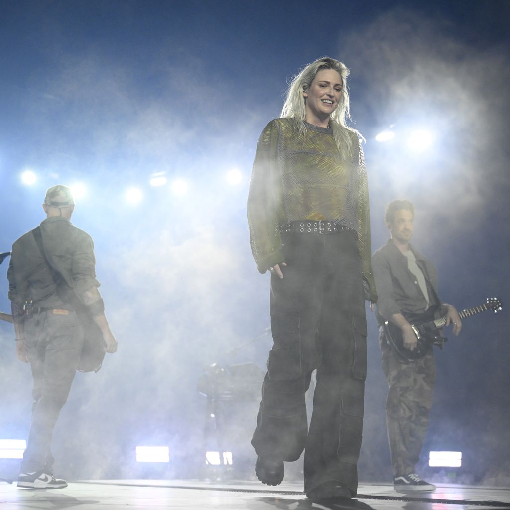 Emily Armstrong und die Mitglieder von Linkin Park, September 2024