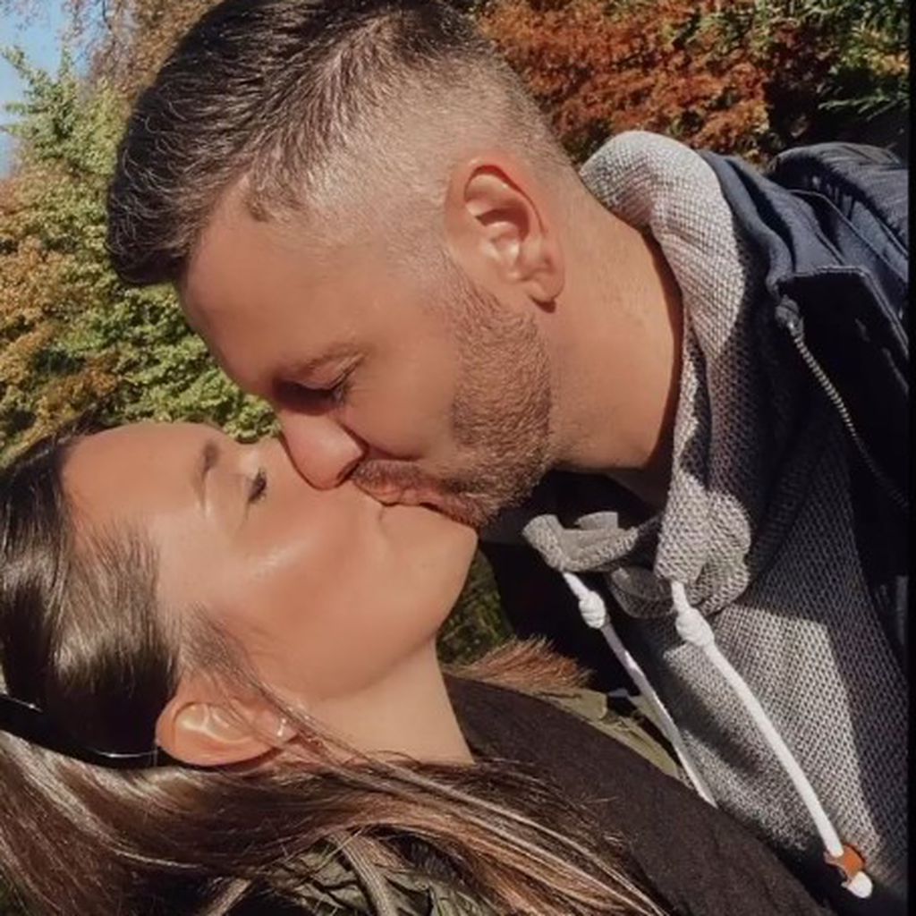 Ex-"Hochzeit auf den ersten Blick"-Kandidatin Emily mit ihrem Freund