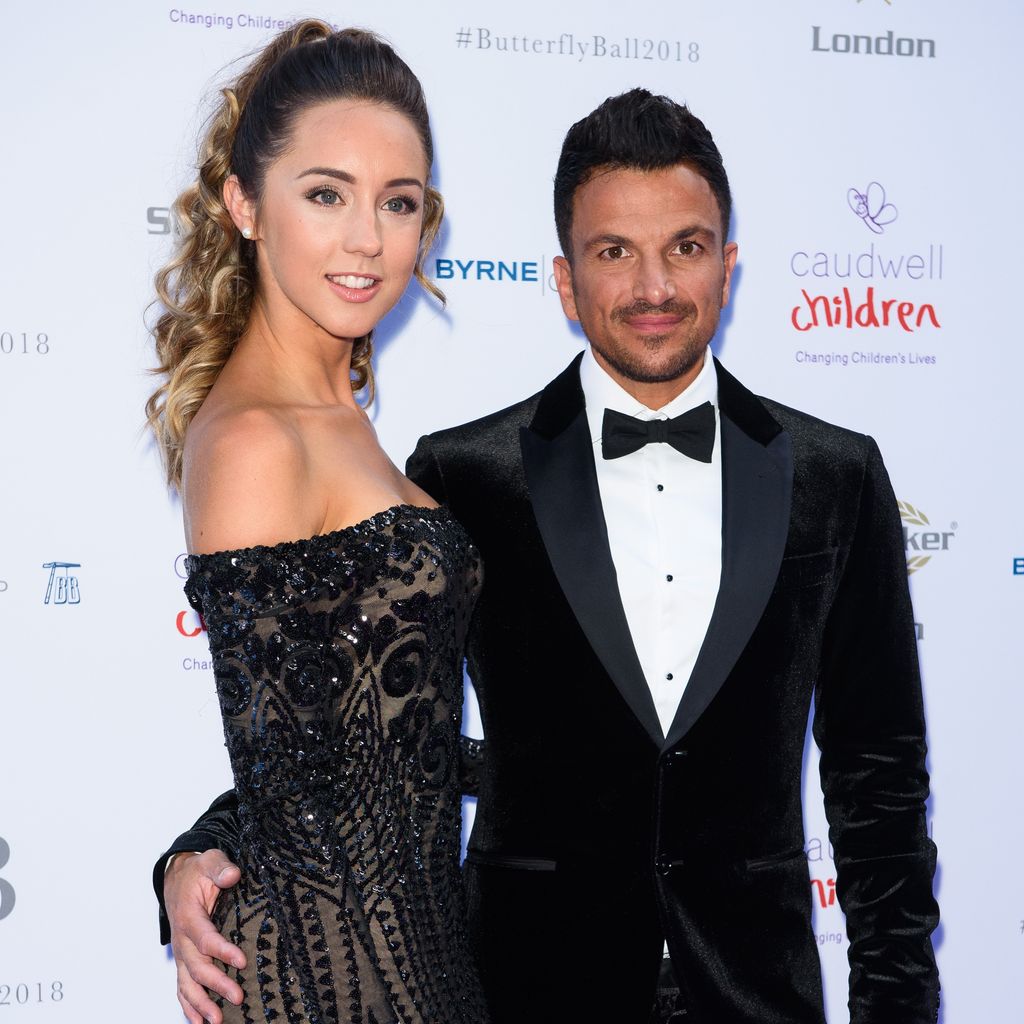 Der Sänger Peter Andre mit seiner Frau Emily
