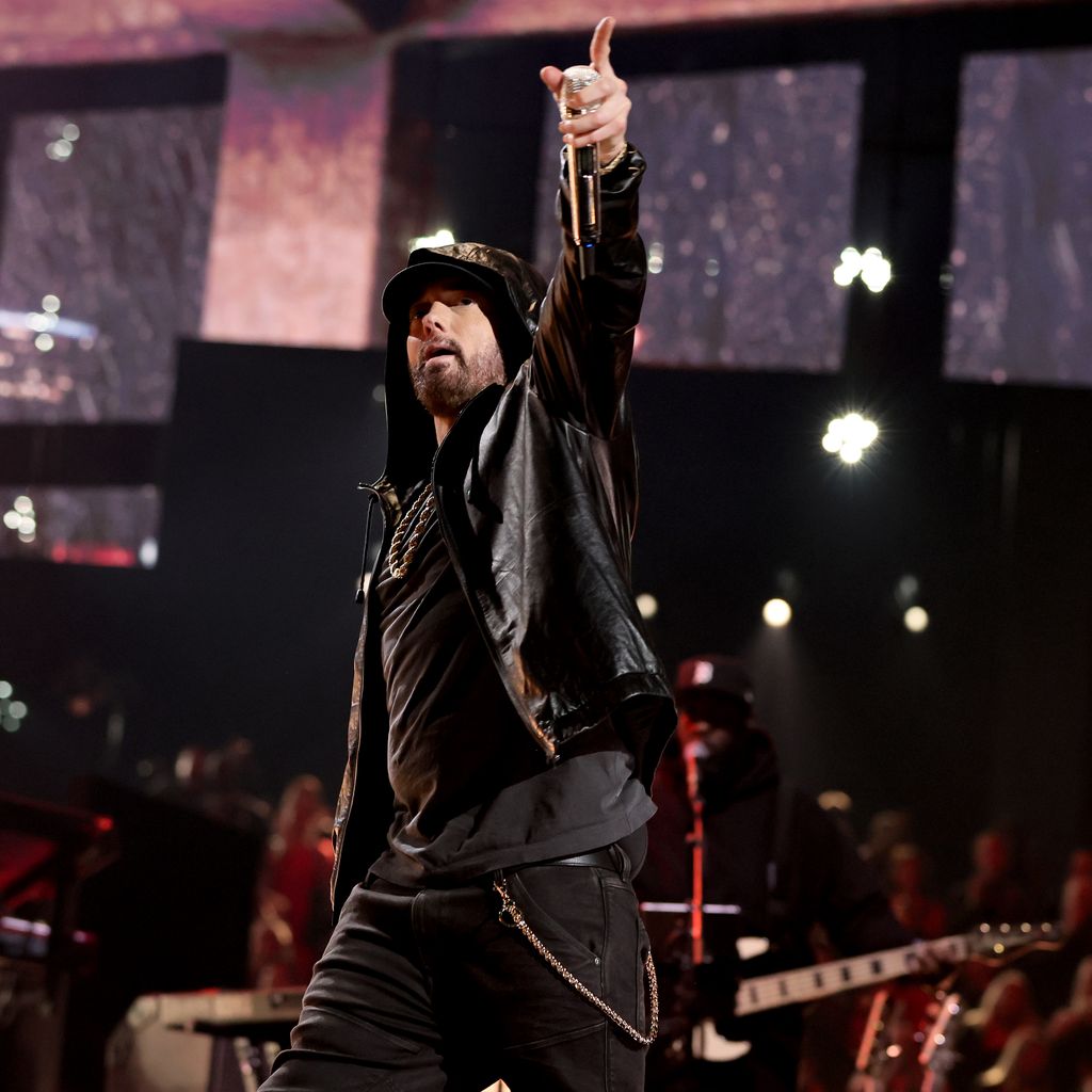Eminem, November 2022