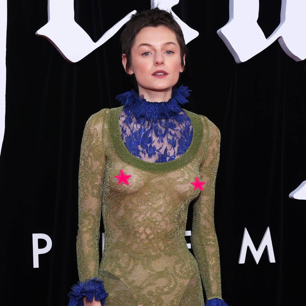 Emma Corrin bei der Premiere von "Nosferatu" in Berlin, 2024