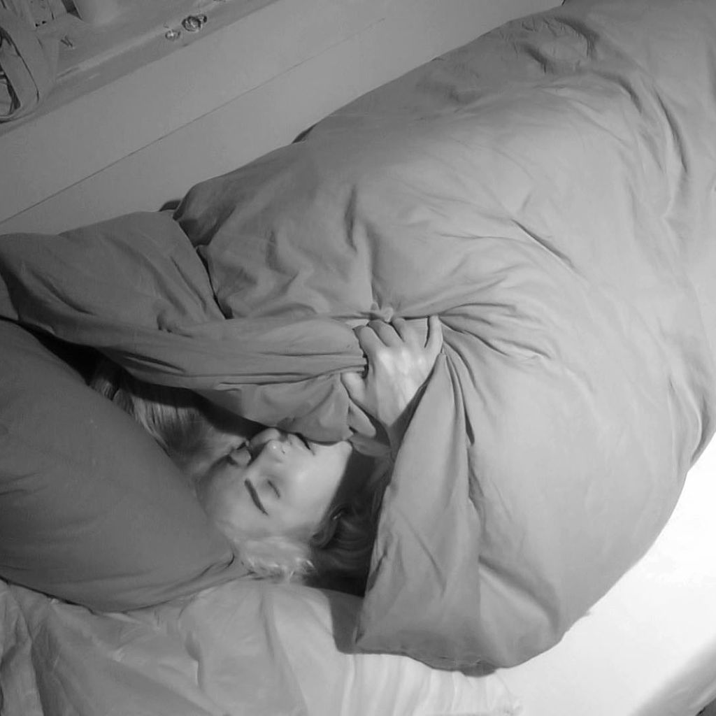 Emma Fernlund und Tim Kühnel in "Der Promihof"