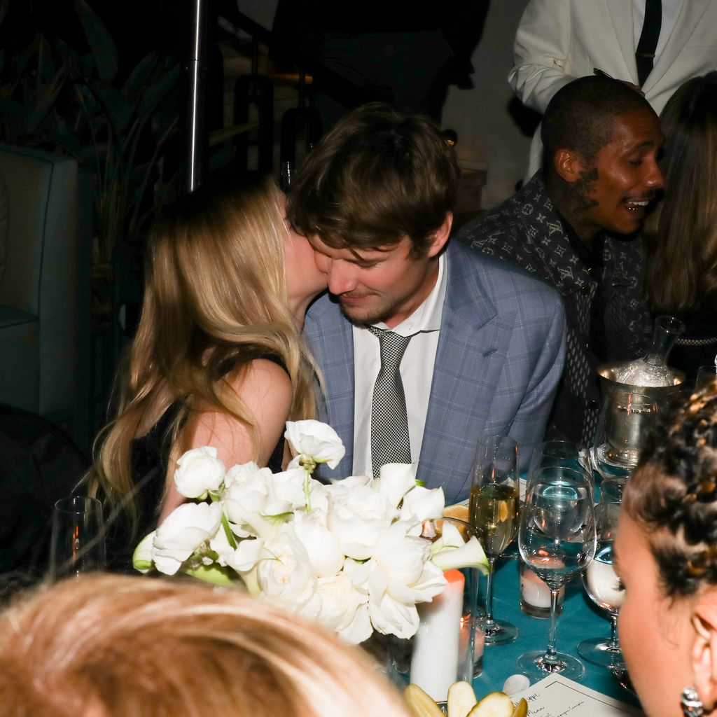 Emma Roberts und Cody John im Dezember 2022 in Los Angeles