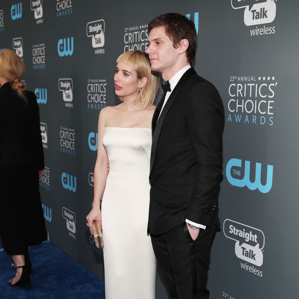 Emma Roberts und Evan Peters, 2018