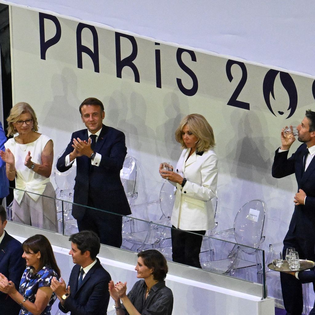 Emmanuel und Brigitte Macron bei der Abschlussfeier der Olympischen Spiele 2024