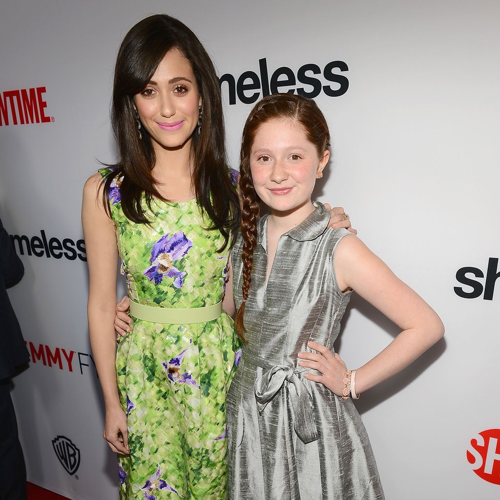 Emmy Rossum und Emma Kenney, 2013