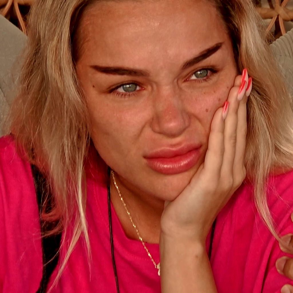 Emmy Russ bei "Kampf der Realitystars"