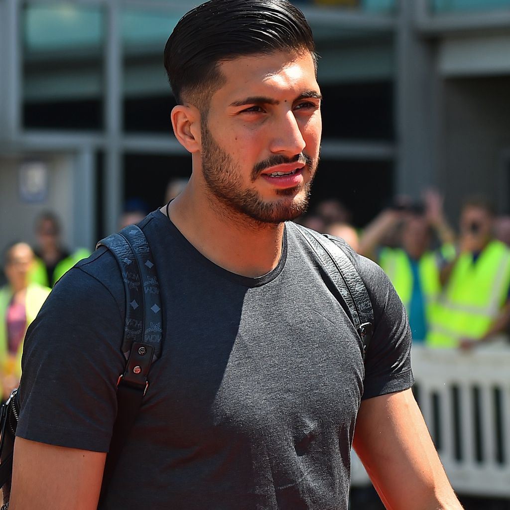 Emre Can auf dem Frankfurter Flughafen im Juni 2016
