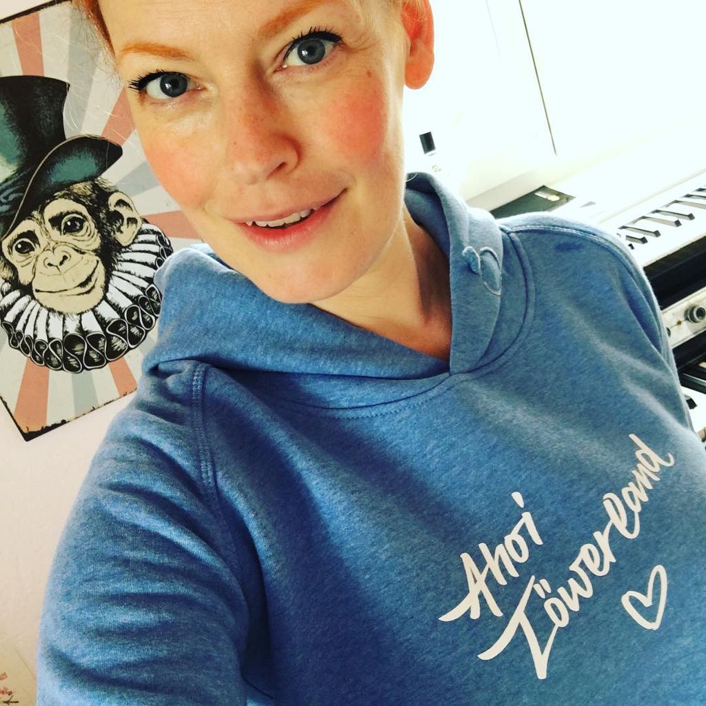 Enie van de Meiklokjes, Moderatorin