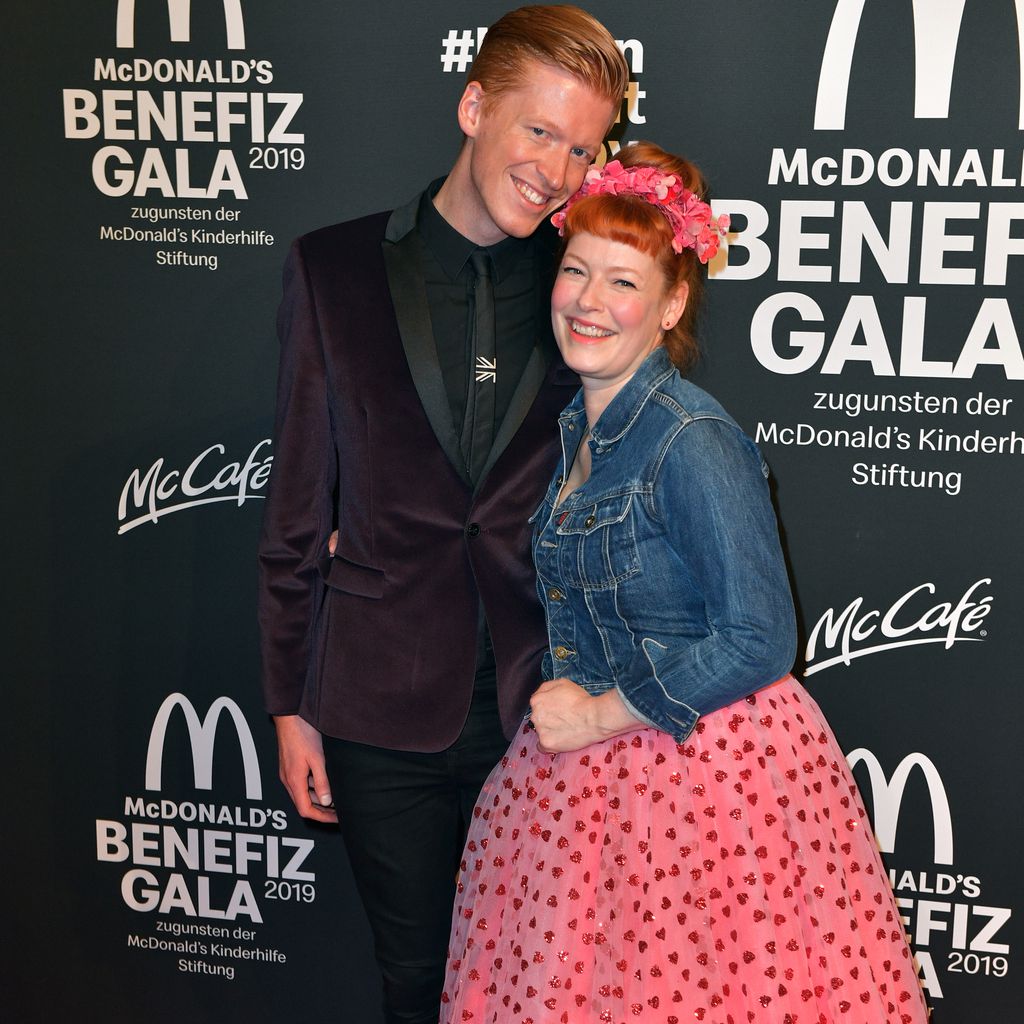 Tobias Staerbo und Enie van de Meiklokjes