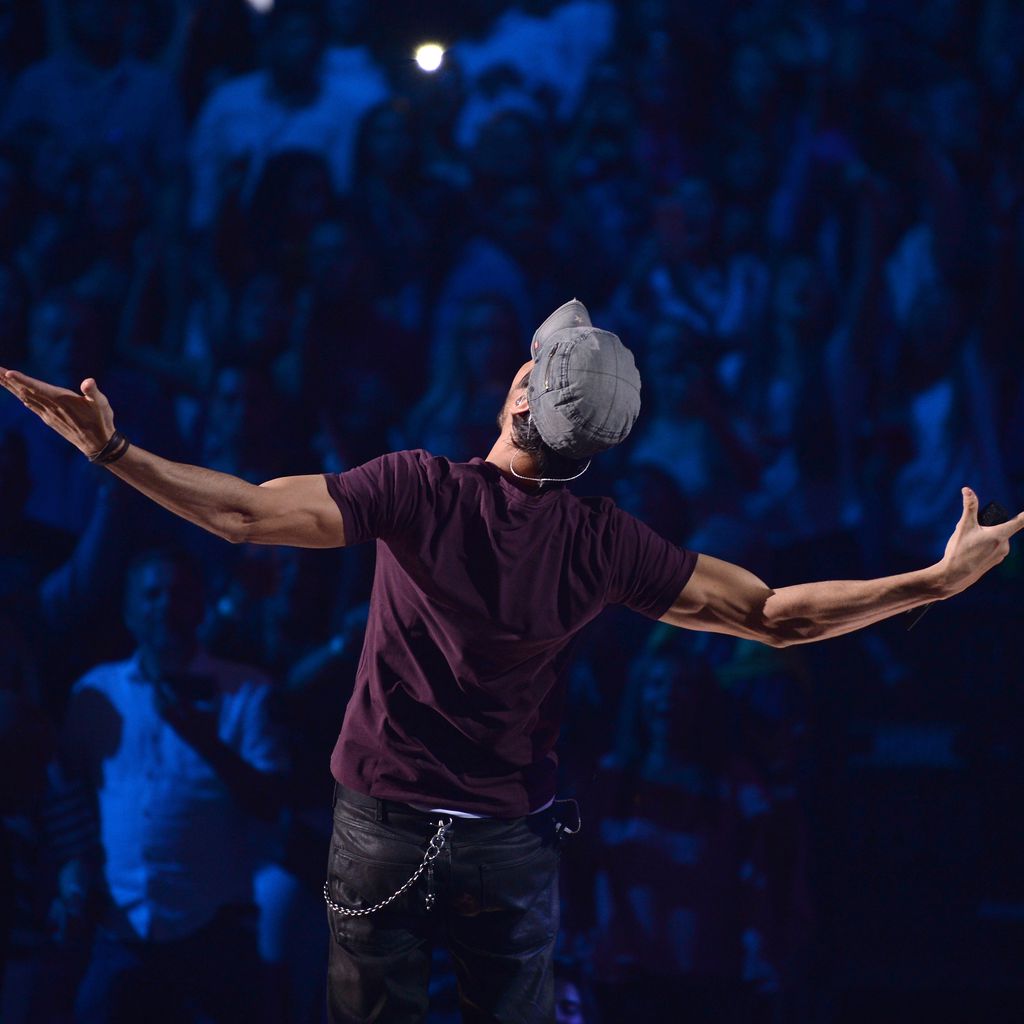 Enrique Iglesias beim Auftritt zur IHeartRadio Fiesta Latina in Miami