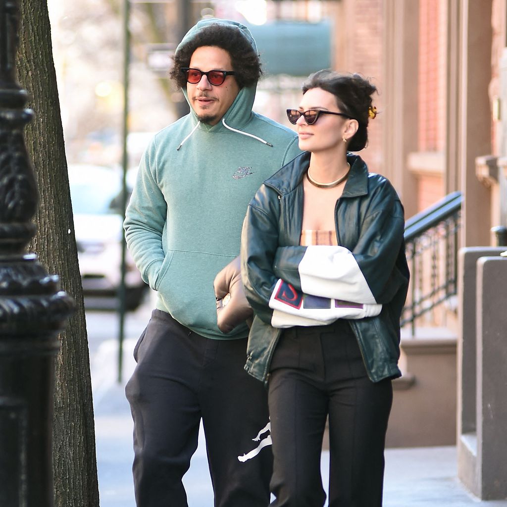 Eric André und Emily Ratajkowski in New York im Februar 2023
