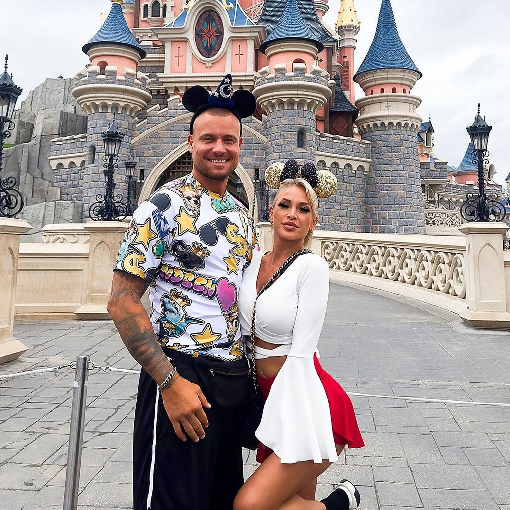 Eric Sindermann und Sanja Alena im Disneyland